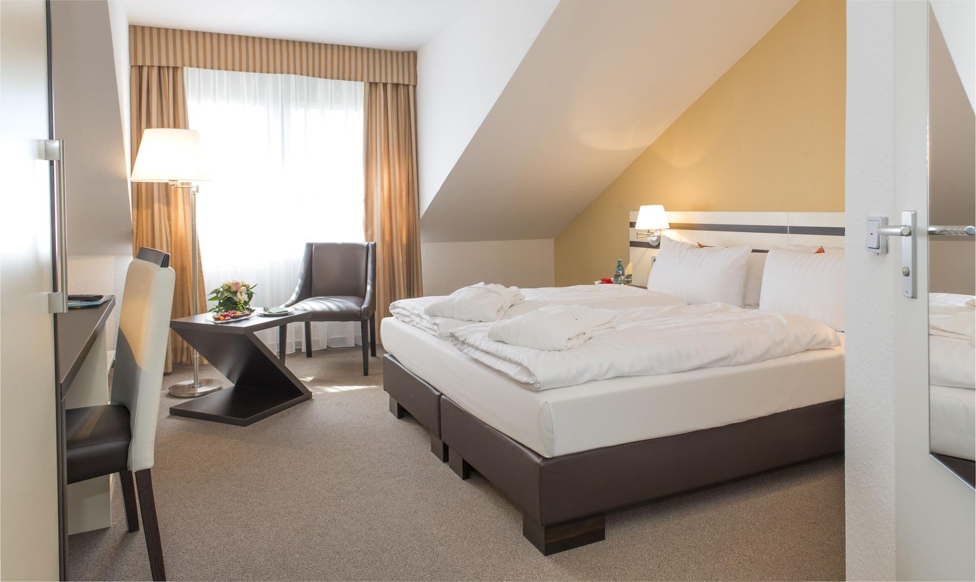 Parkhotel Frankfurt-Roedermark Rodgau Exterior photo